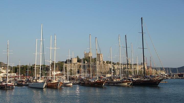 Side of Kemer: welke badplaats past bij jou?