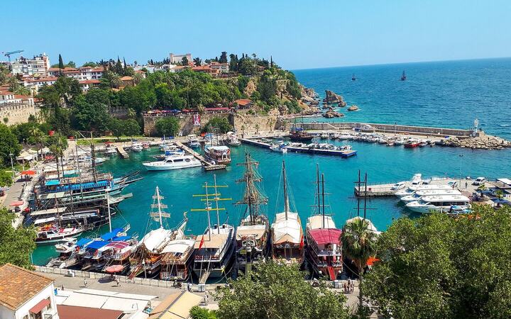 Antalya: oude stad Kaleiçi en de Düden-watervallen